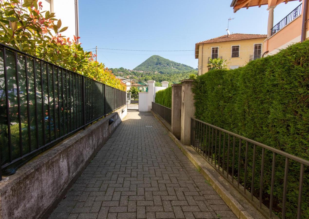 Cozy Apartment Mati Lago Maggiore Verbania Exterior photo